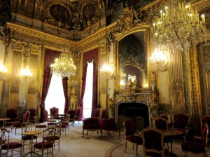 paris france louvre napoleon
