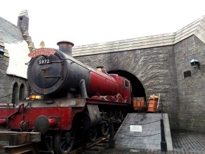 hogwarts express wizarding world harry potter hollywood universal studios
