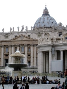 fontana fountain bernini vatican city rome italy